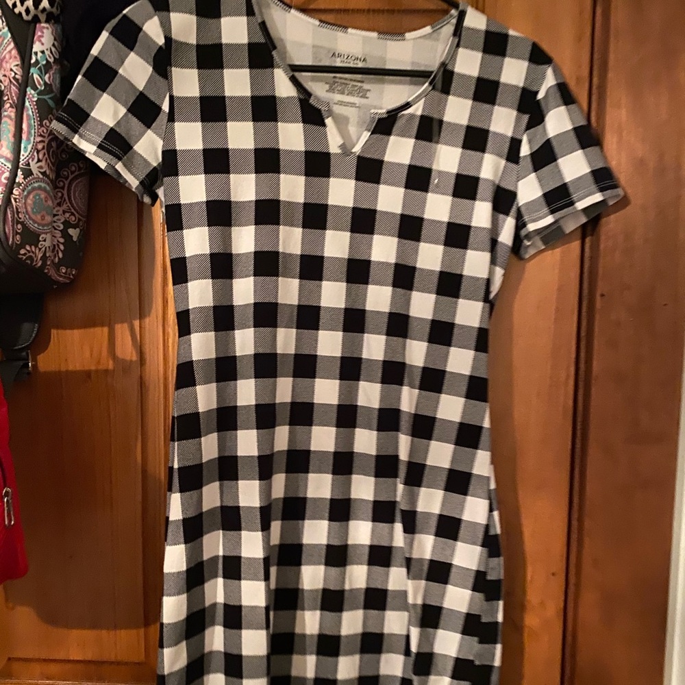Black and white dress